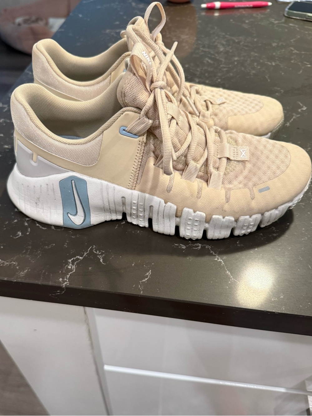 Nike Metcon 5 beige/tan